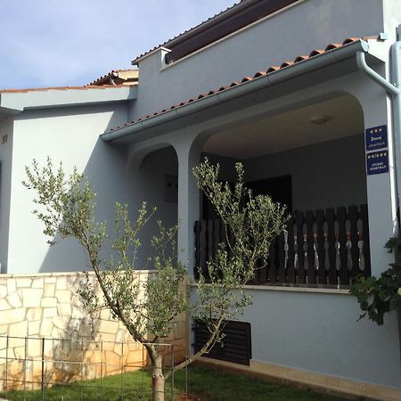 Apartament The Blue House Vinkuran Zewnętrze zdjęcie