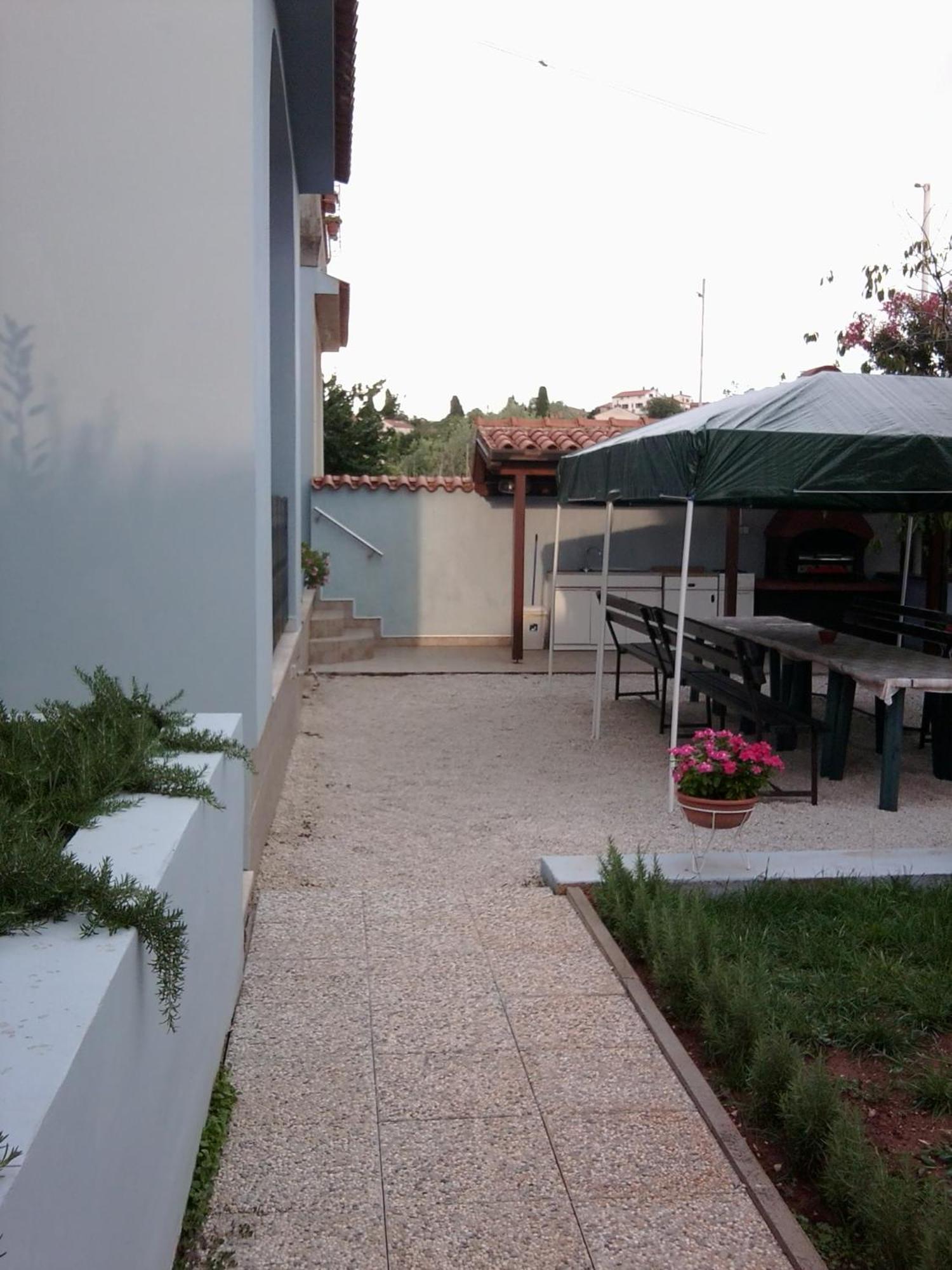 Apartament The Blue House Vinkuran Zewnętrze zdjęcie